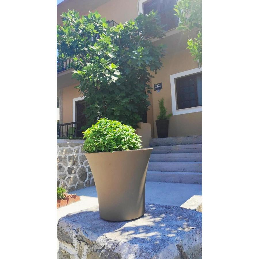 Santa Marina Rooms Agia Marina  Exterior foto